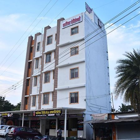 Hotel Kalika Residency Akalkot ภายนอก รูปภาพ