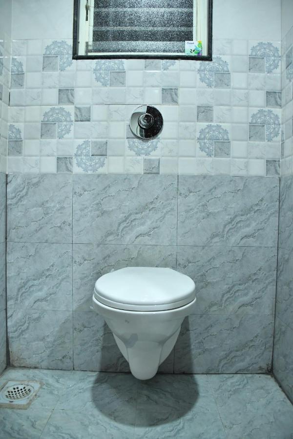Hotel Kalika Residency Akalkot ภายนอก รูปภาพ